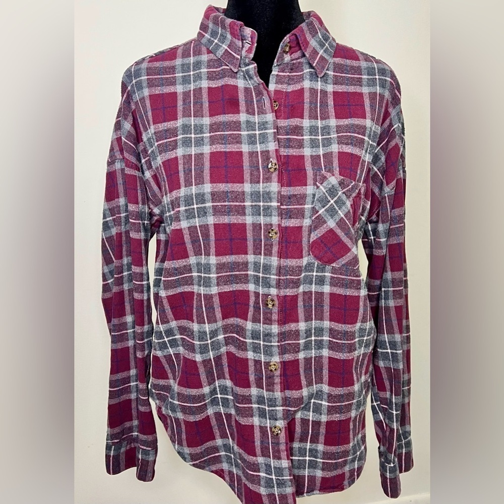 Brandy Melville flannel burgundy shirt one size Fits a medium. Good condition